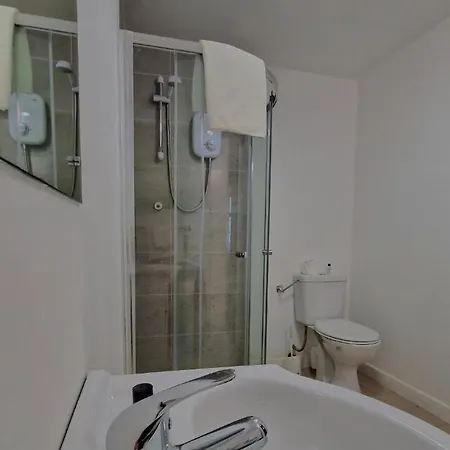 Apartman 8 Bedroom Townhouse Galway