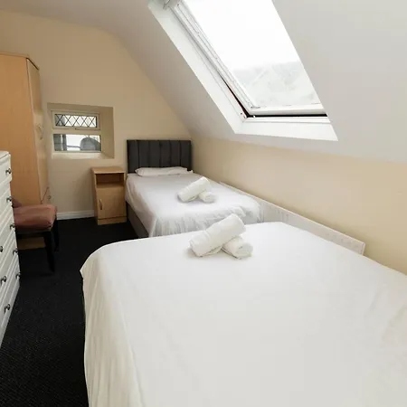 8 Bedroom Townhouse Appartamento Galway