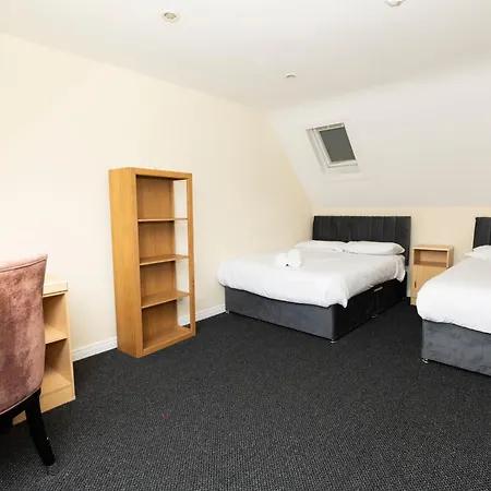 8 Bedroom Townhouse Galway